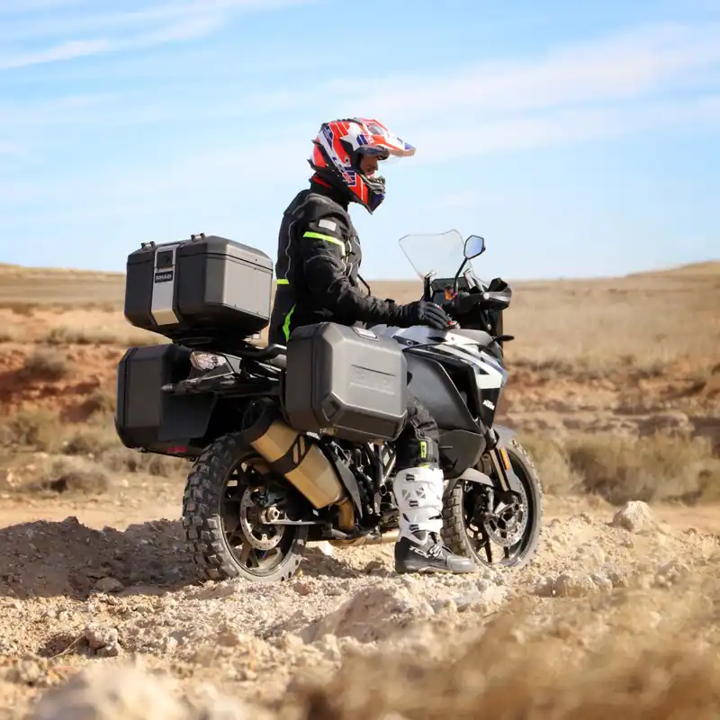 Boční hliníkový kufr na motorku SHAD Terra TR47 D0TR47100LB BLACK EDITION levý Cenový Hit