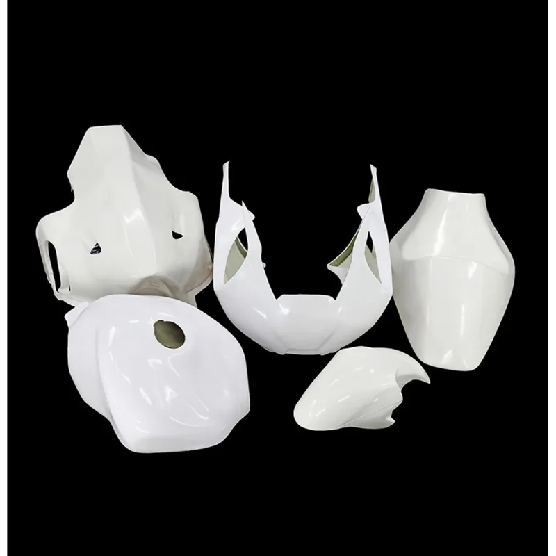 Dokud Zásoby Vydrží Závodní laminátové kapoty Yamaha R6 1999-2002