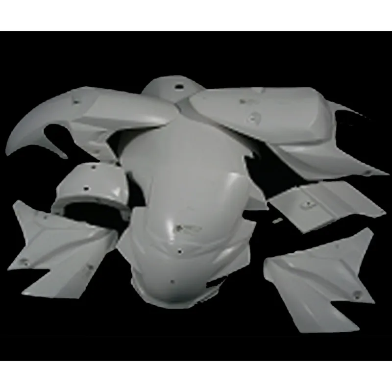 Závodní laminátové kapoty Suzuki GSR 750 2012-2013 Cenově Výhodný