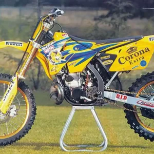 Finální Výprodej TECNOSEL (BLACKBIRD) sada samolepek (dýhy) + potah sedla SUZUKI RM 125/250 01-08, REPLICA TEAM SUZUKI 01