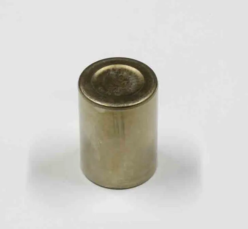 Limitovaná Edice TOURMAX pístek brzdového třmenu přední/zadní HONDA VFR 800 02-05, PRZÓD HONDA SH 125 16-18, VFR 800 98-01, XL 1000V 01-05, CBR 1100XX 97-04 (OEM:45217-MAJ-G41; 45107-MB9-781) vyrobeno v Japonsku