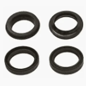 TOURMAX gufera vidlice a prachovky (komplet) (33X46X11mm) HONDA CR 80R 85-86, cmX 250C 85-87, cmX 250 REBEL 97-00, SUZUKI RM 65 03-04, KX 65 00-10 (OEM:51490-473-305; 51490-GC4-830) vyrobeno v Japonsku Expresní Doručení