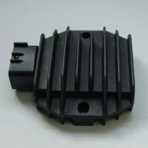 Oblíbený TOURMAX regulátor napětí YAMAHA XT 250 13-18, YFM 125-660 99-13 (OEM:5GT-81960-00) vyrobeno v Japonsku