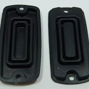 Poslední Šance TOURMAX těsnění nádržky brzdové kapaliny HONDA FJS 400 06-09, CB 500 94-98, CBF 500 04-06, CB 600F 98-11, CBR 600F 91-11, FJS 600 01-07, VT 600C 88-99, NTV 600/650 / DEAUVILLE 88-05, CTX 700 14, NC 700X 12-13, NT 7 (MADE IN JAPAN